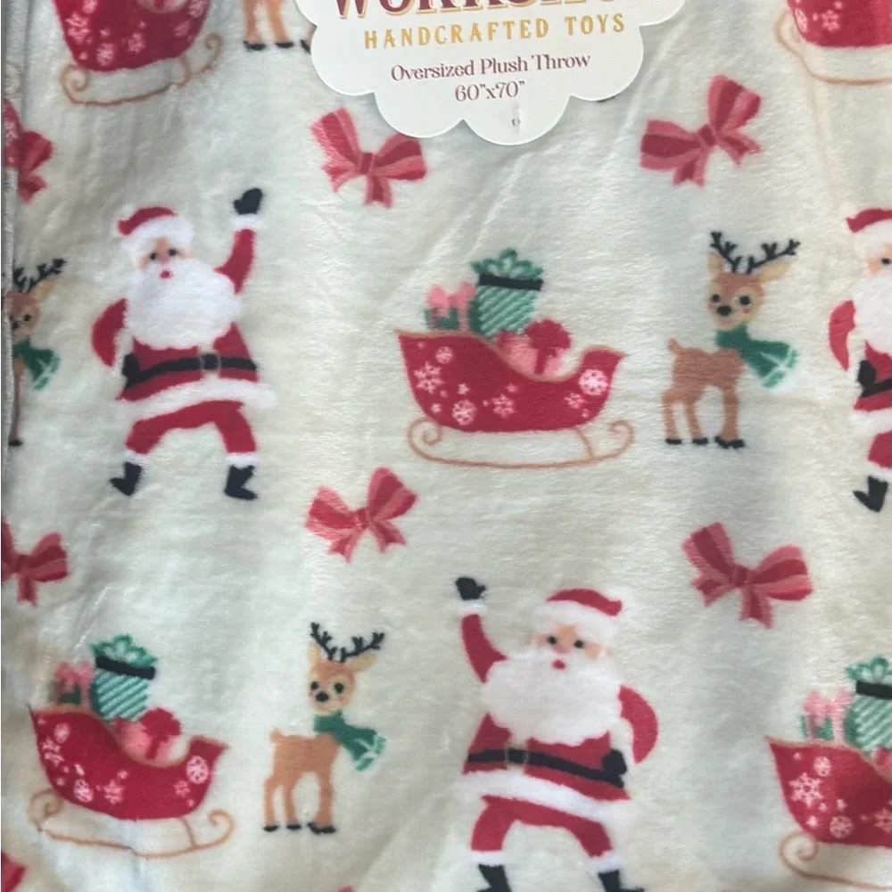 CHRISTMAS HOLIDAY PLUSH THROW BLANKET w/ SANTA  SLEIGH  BOWS  REINDEER NEW